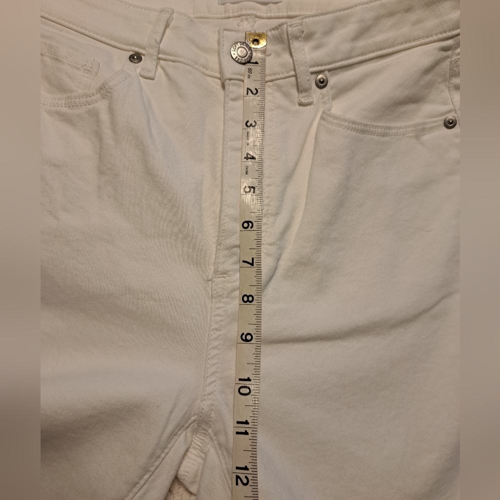 Loft Jeans - Picture 7 of 9